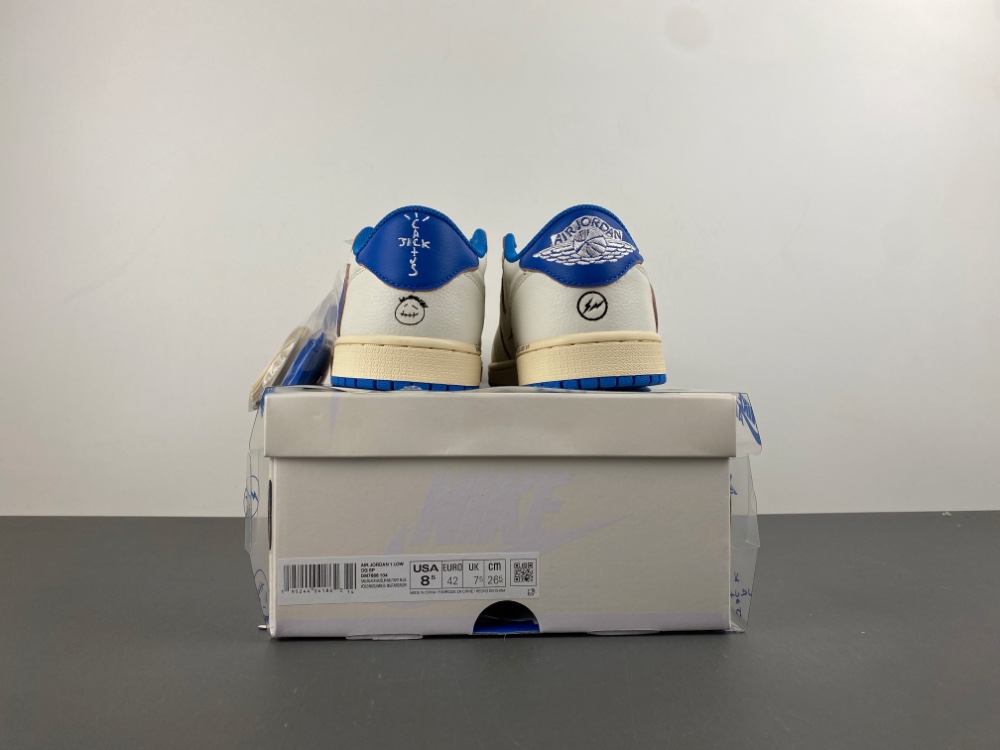Travis Scott x Fragment x Air Jordan 1 Low OG DM7866-104