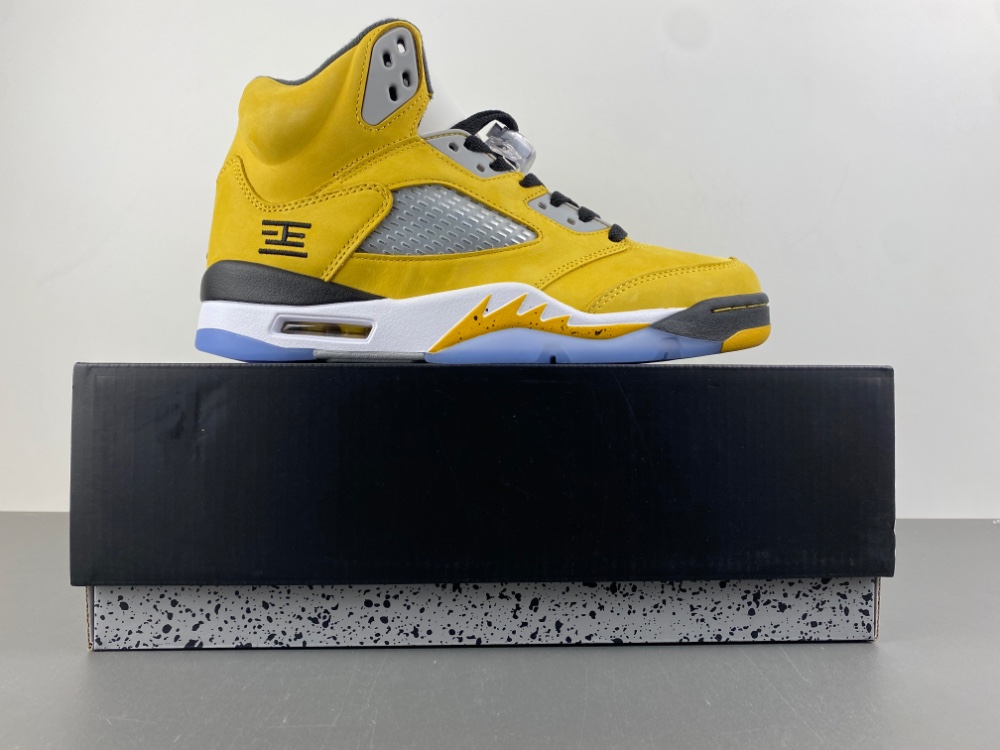 Air Jordan 5 “Tokyo” YELLOW IO3372-700
