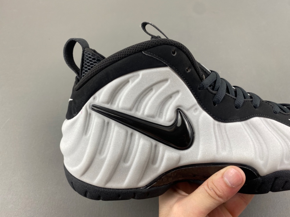 Nike Air Foamposite Pro “Wolf Grey” HF0794-001