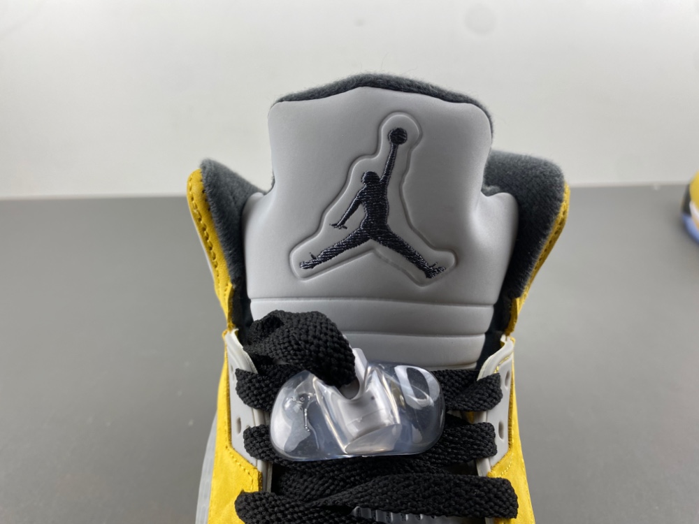 Air Jordan 5 “Tokyo” YELLOW IO3372-700