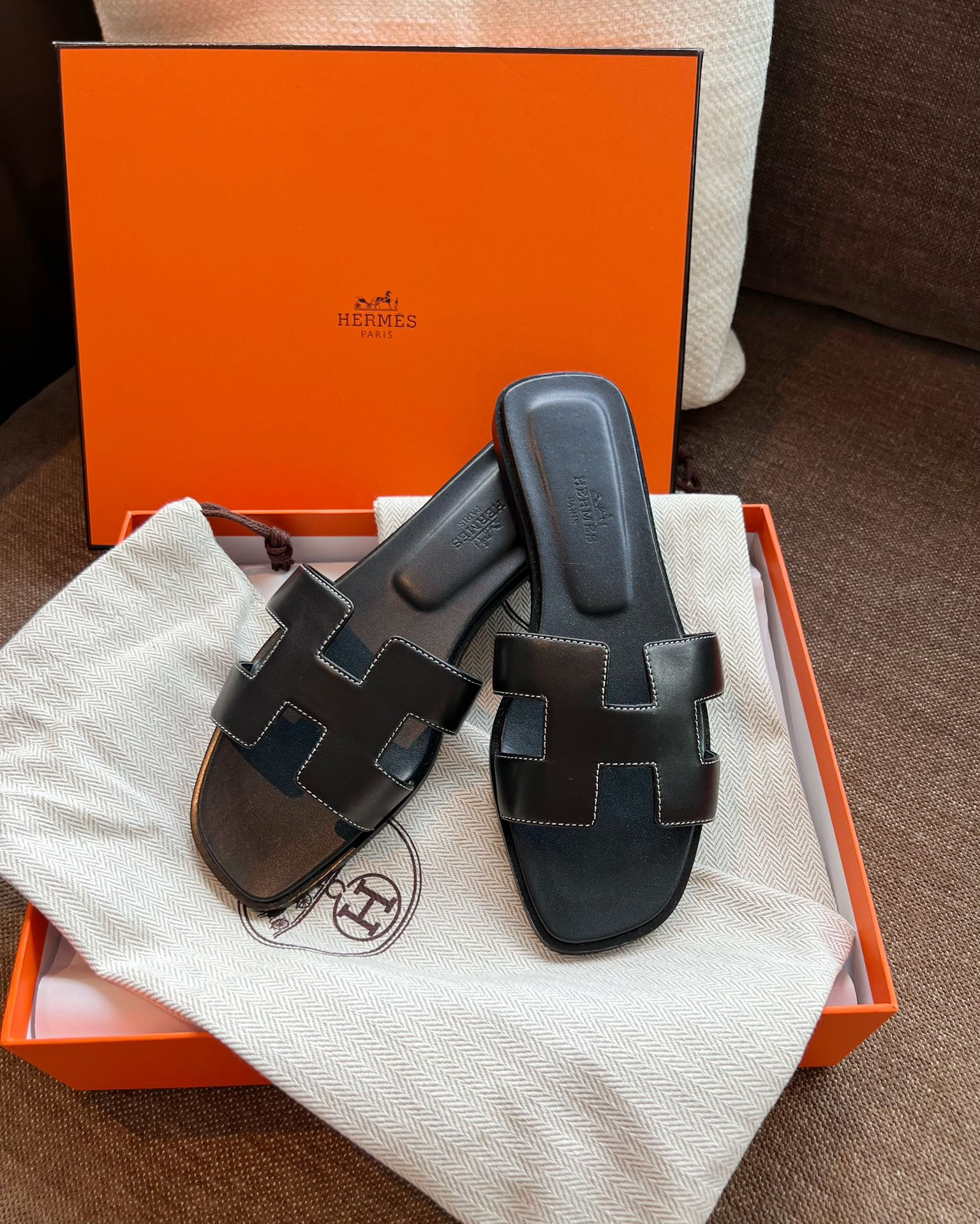 Hermes Oran Slippers
