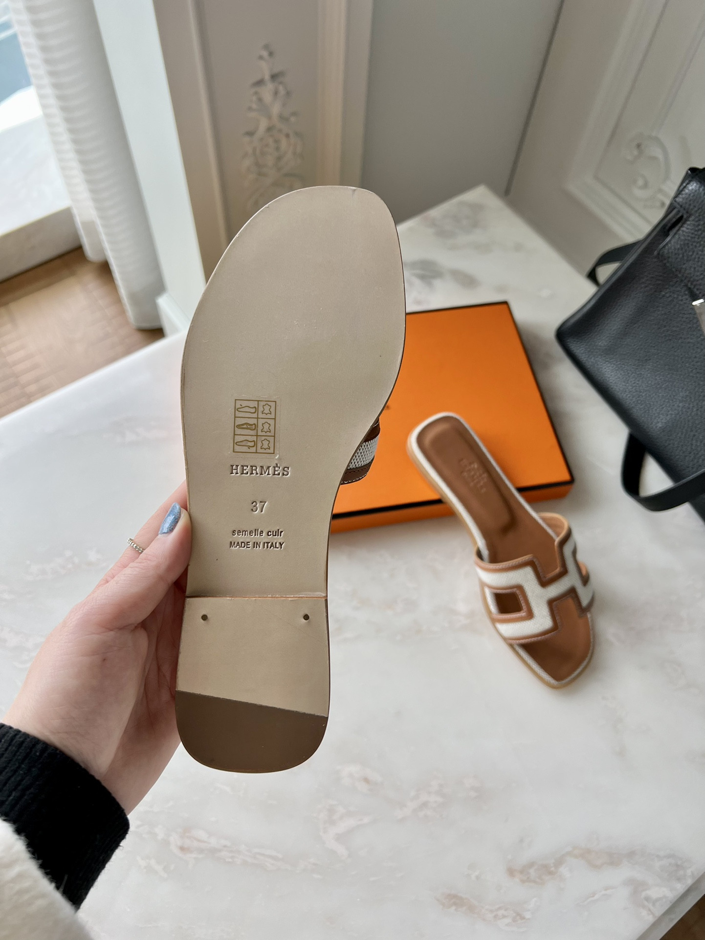 Hermes Oran Slippers