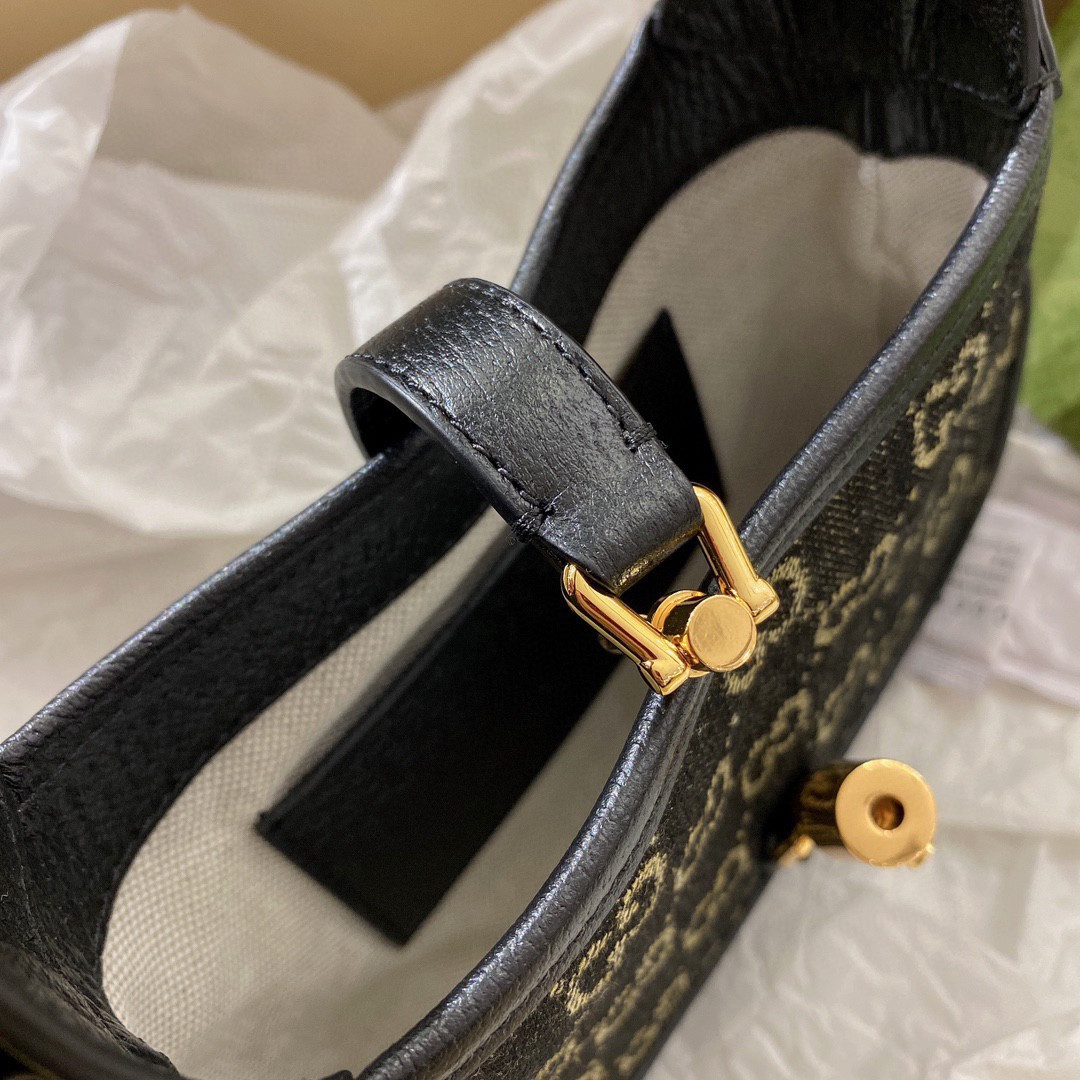 G*u*i jackie 1961 bag