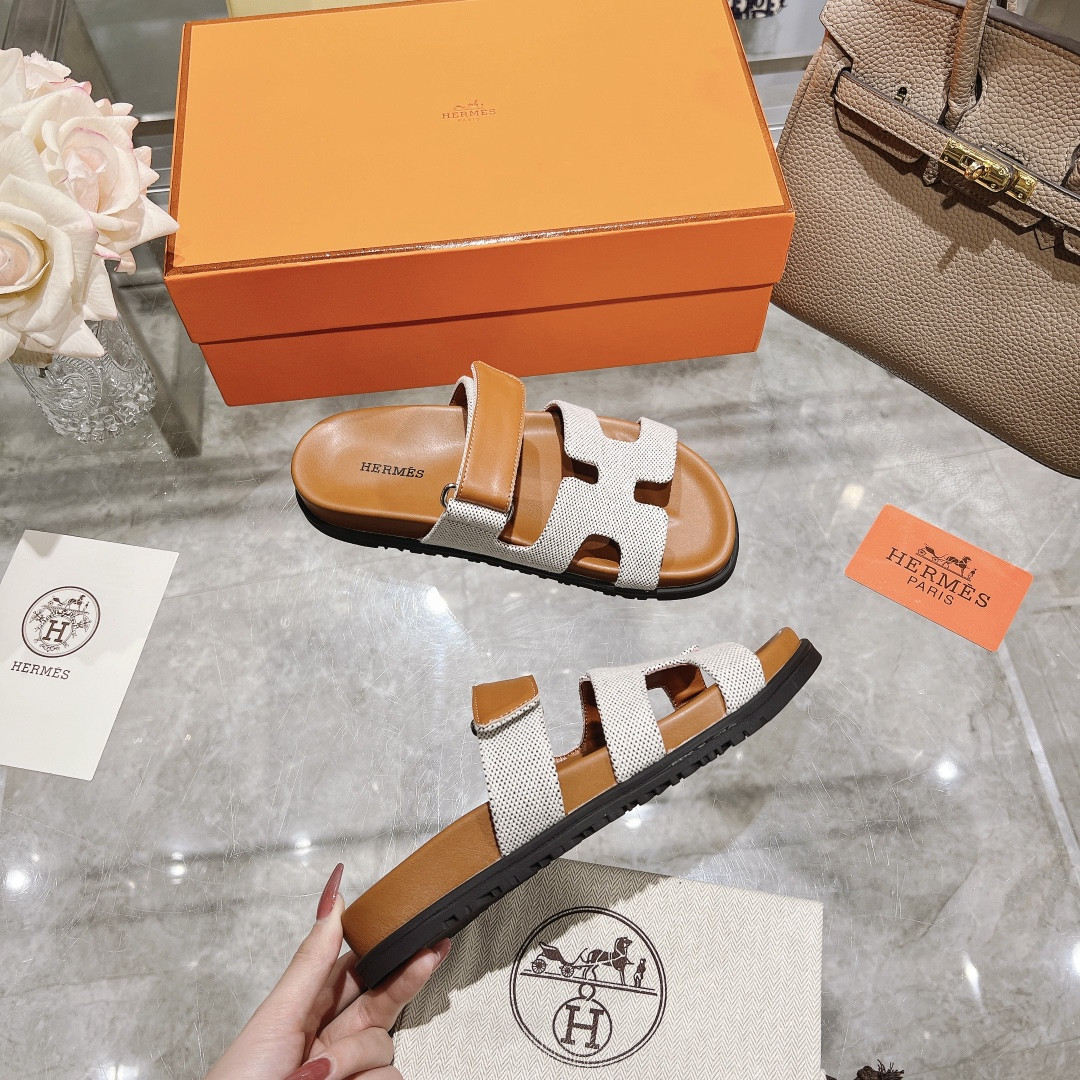 Hermes Chypre Slippers
