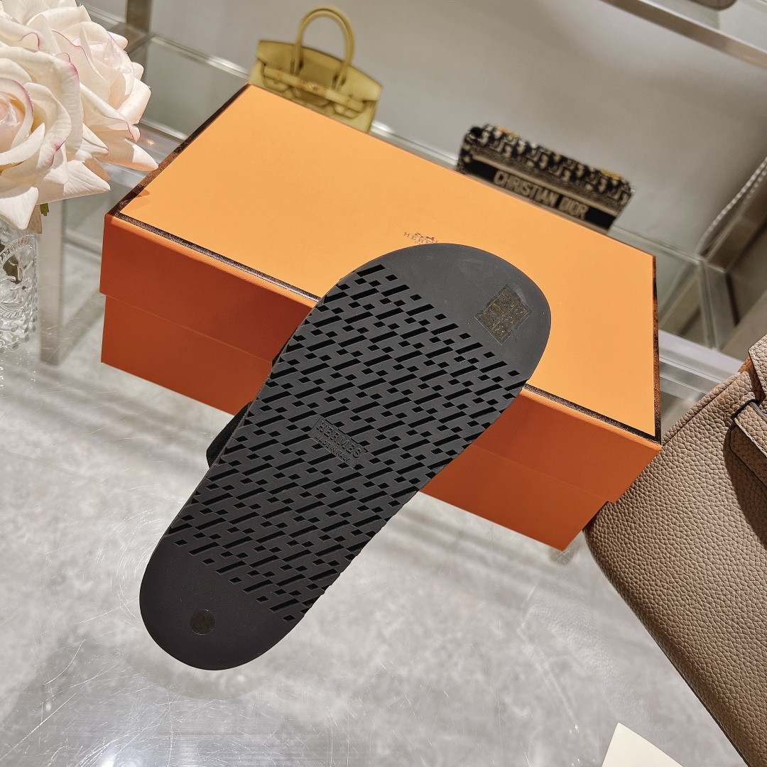 Hermes Chypre Slippers