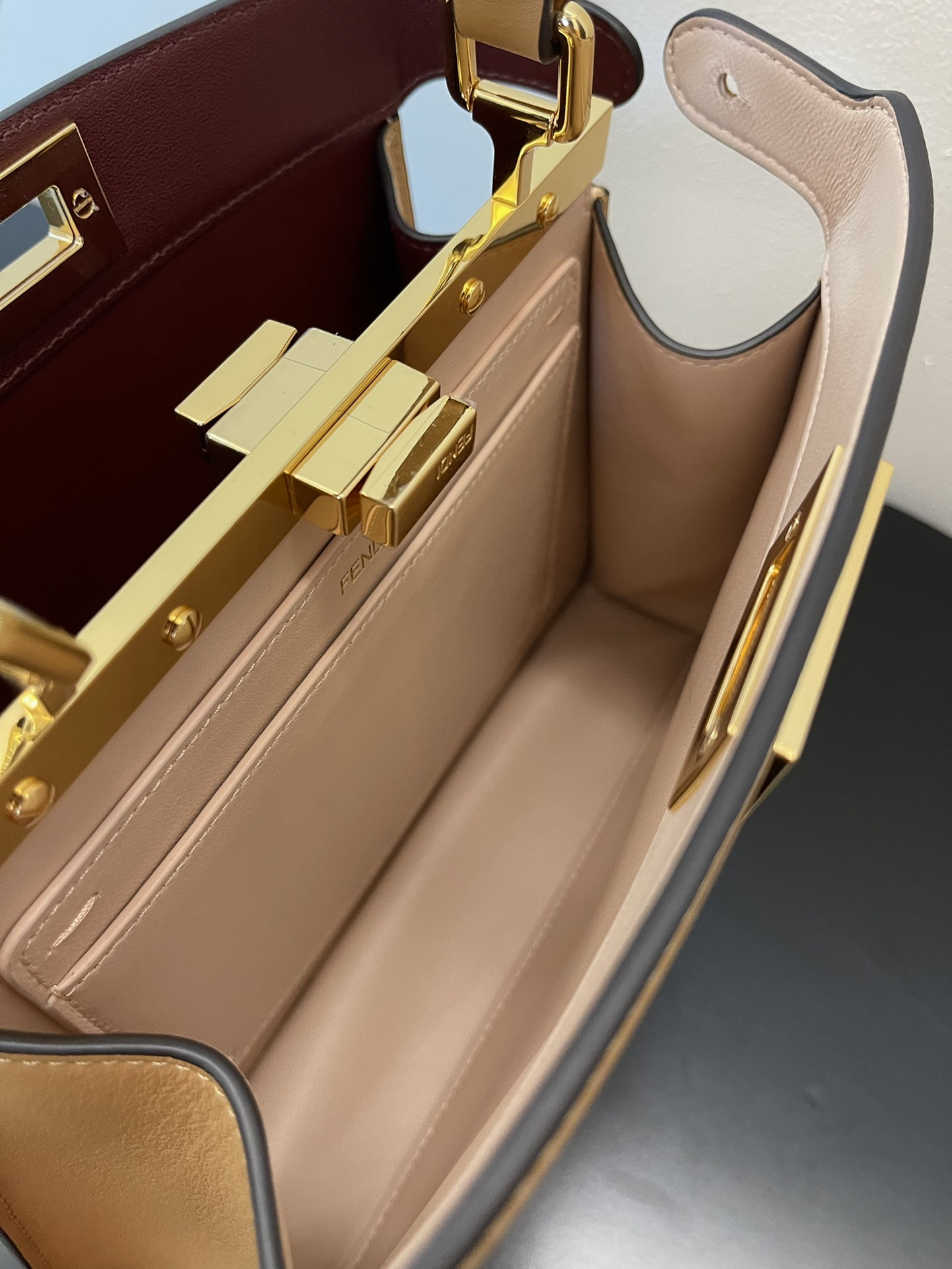 Fendi Peekaboo Iseeu Small