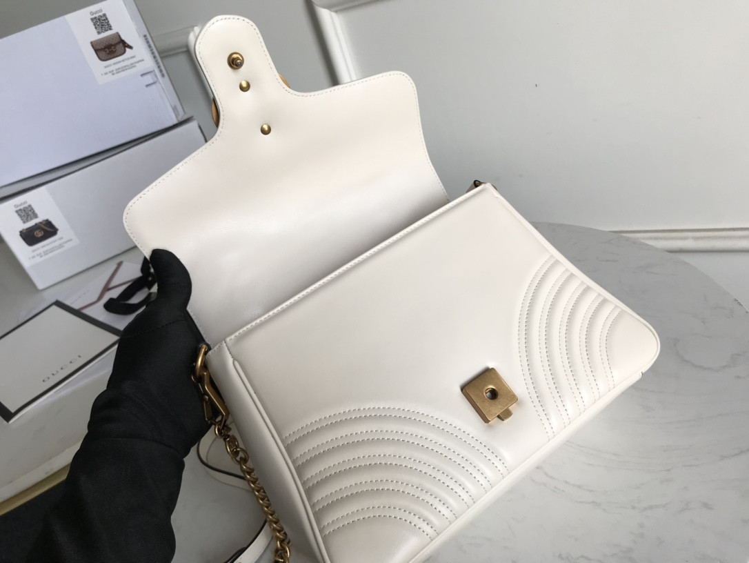 G*u*i gg marmont bag