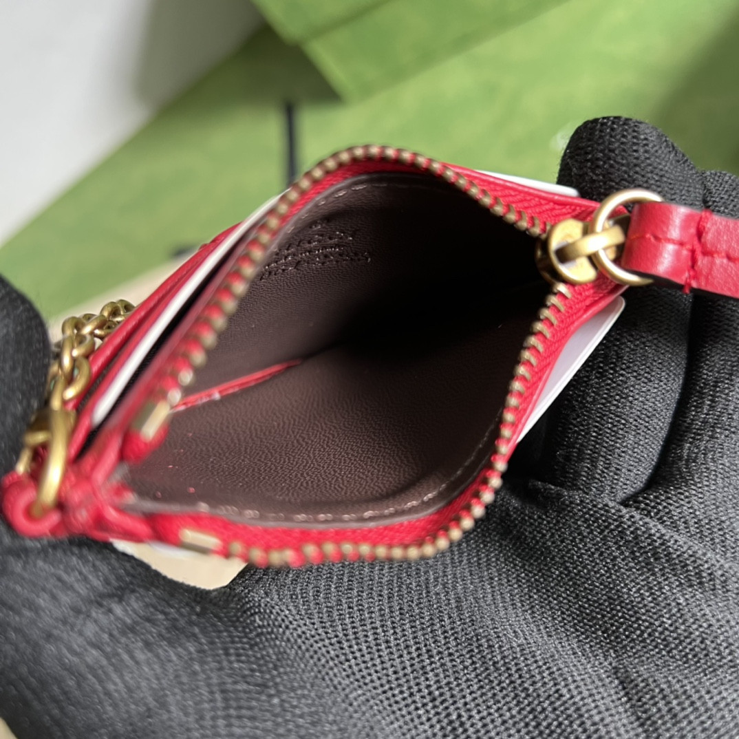 G*u*i gg marmont bag