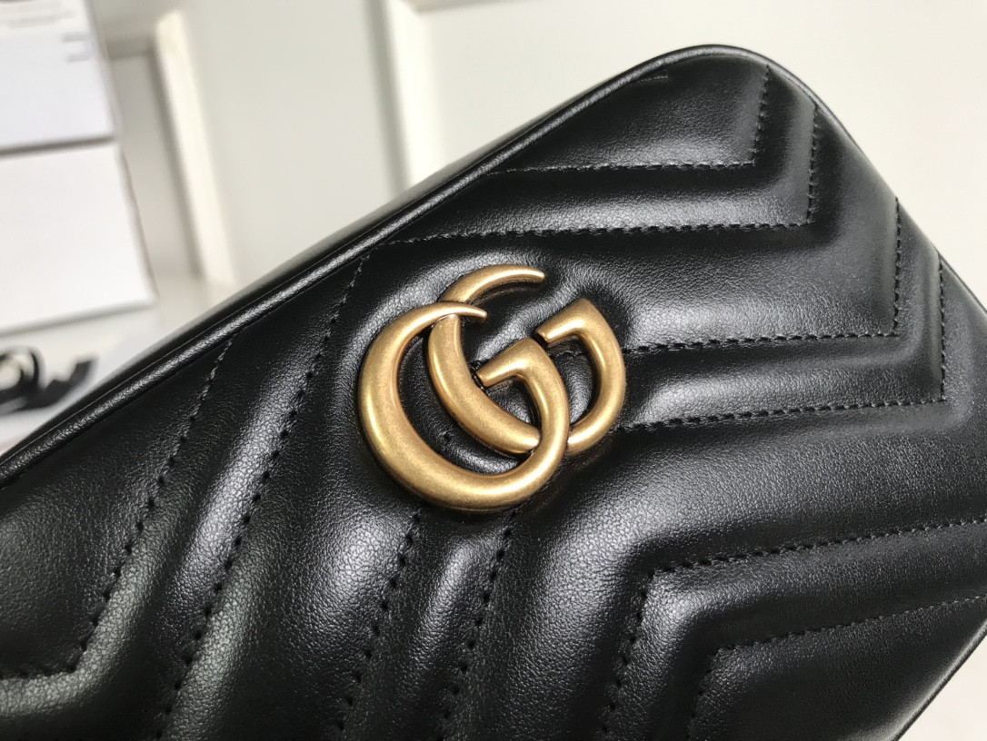 G*u*i gg marmont bag
