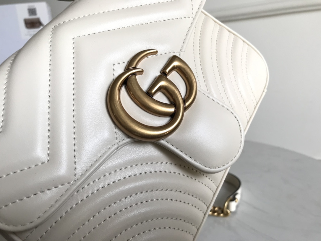 G*u*i gg marmont bag