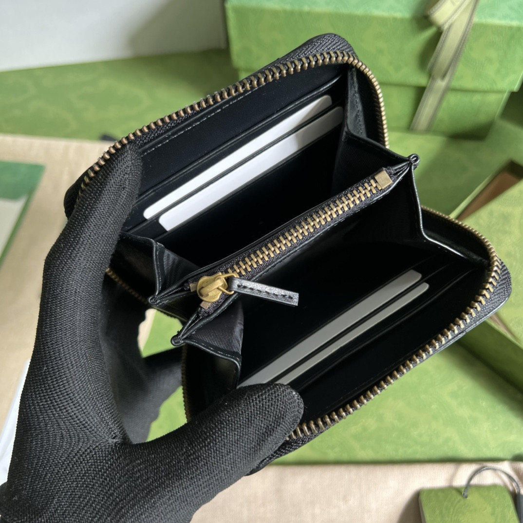 G*u*i gg marmont bag