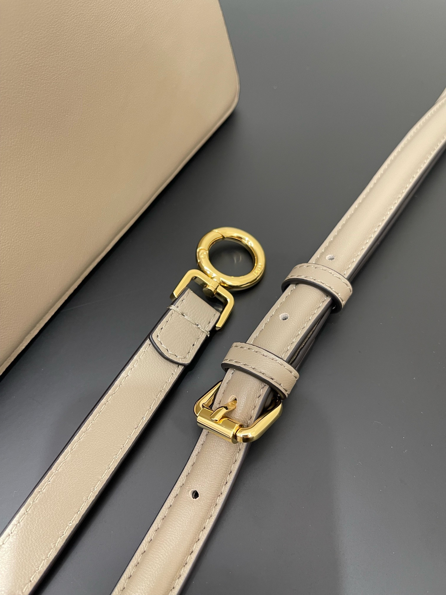 Fendi Peekaboo Iseeu Petite