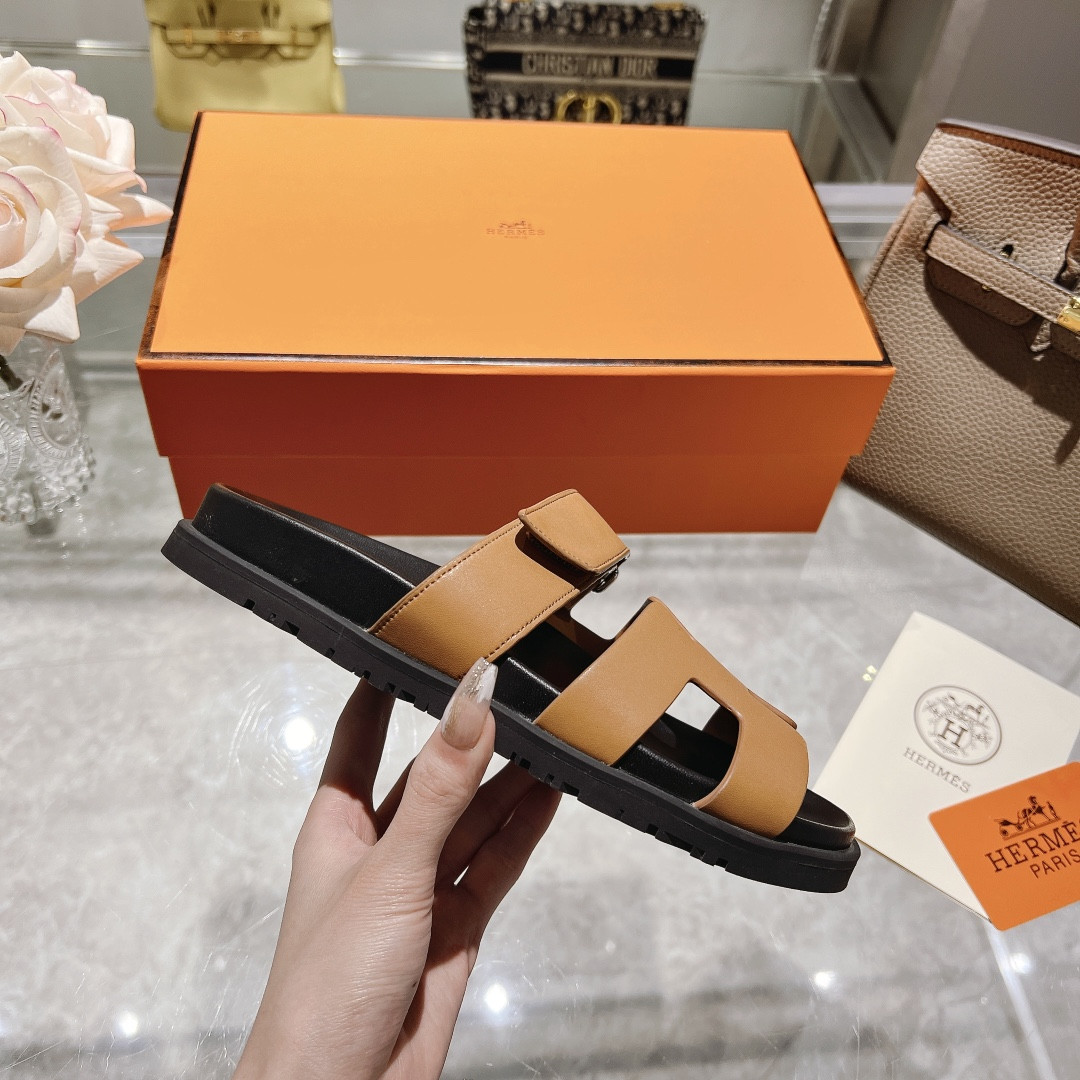Hermes Chypre Slippers