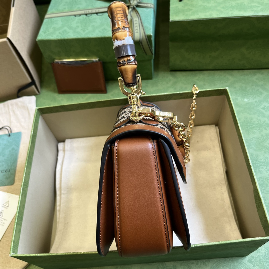 G*u*i bamboo 1947 bag