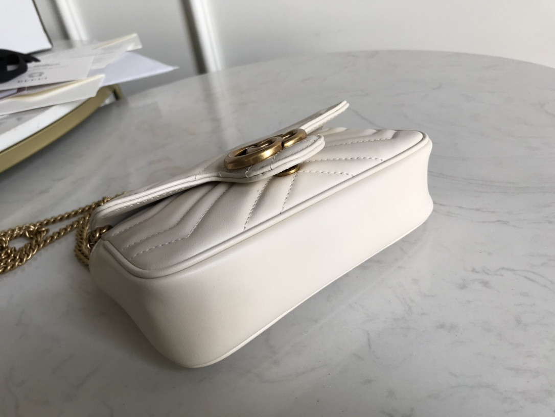 G*u*i gg marmont bag