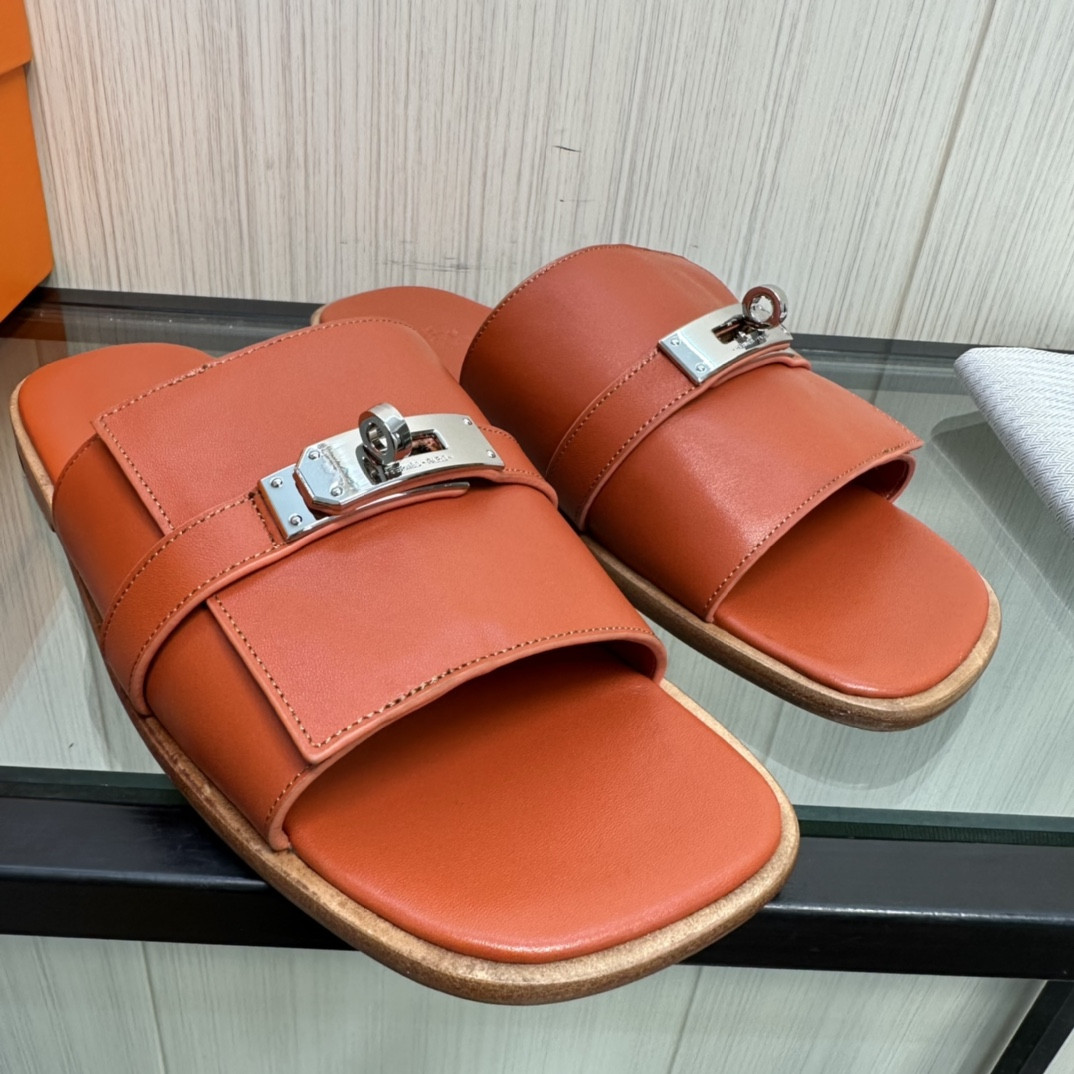 HERMES KELLY LOCK SLIPPERS