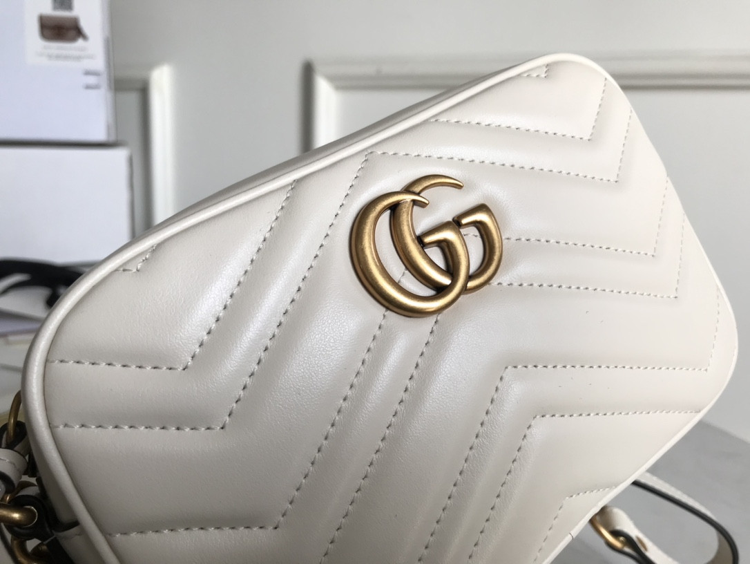 G*u*i gg marmont bag