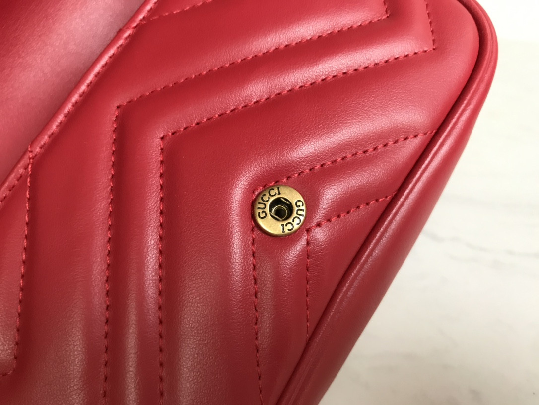 G*u*i gg marmont bag