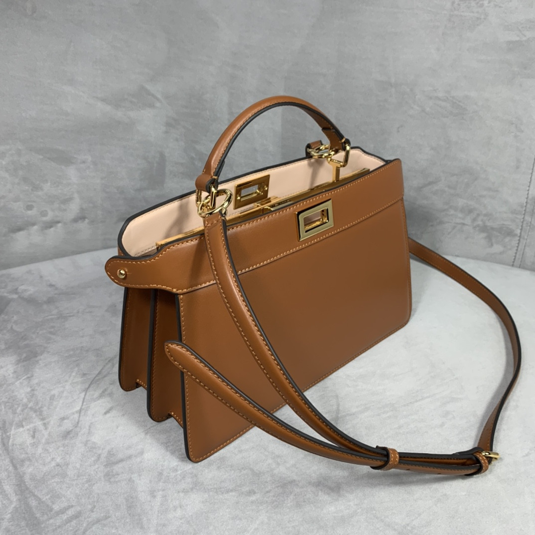 Fendi Peekaboo Iseeu