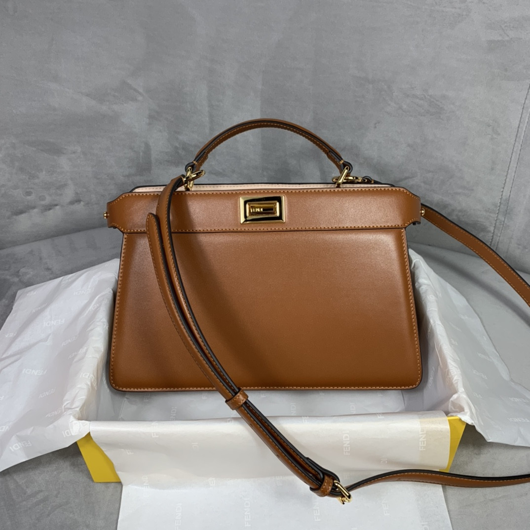 Fendi Peekaboo Iseeu