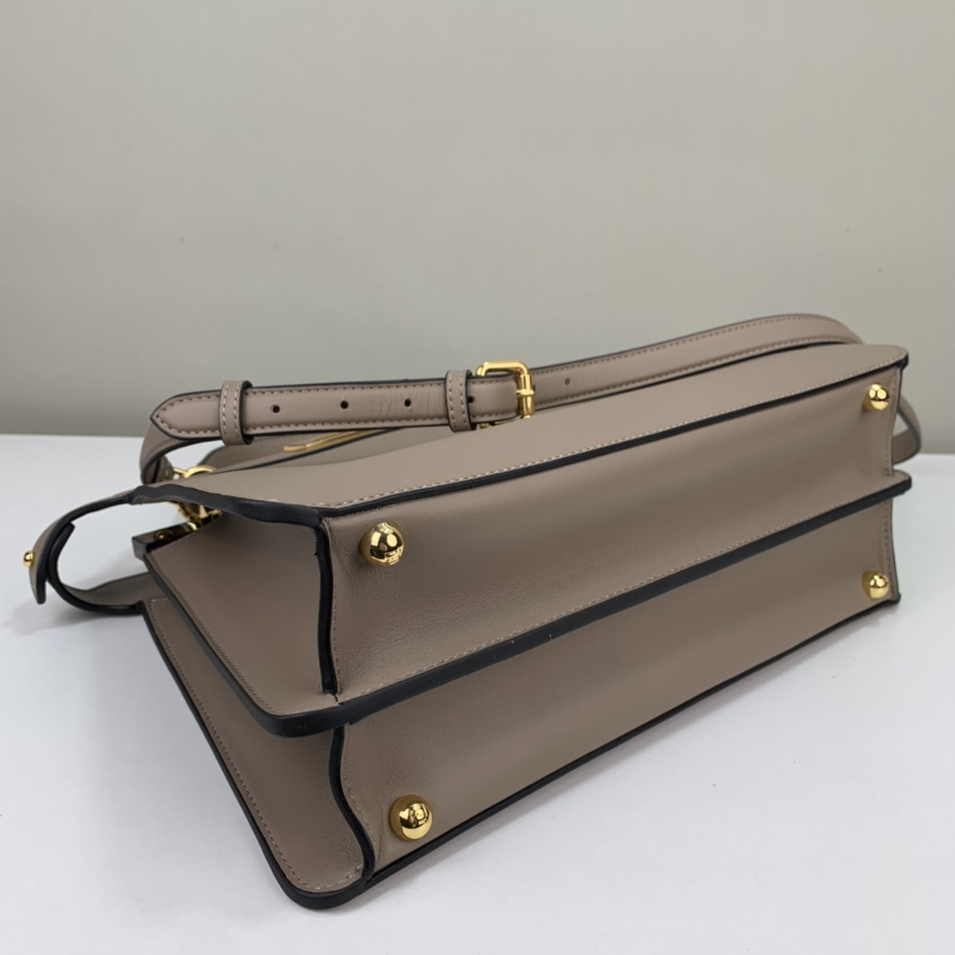 Fendi Peekaboo Iseeu Medium Bag