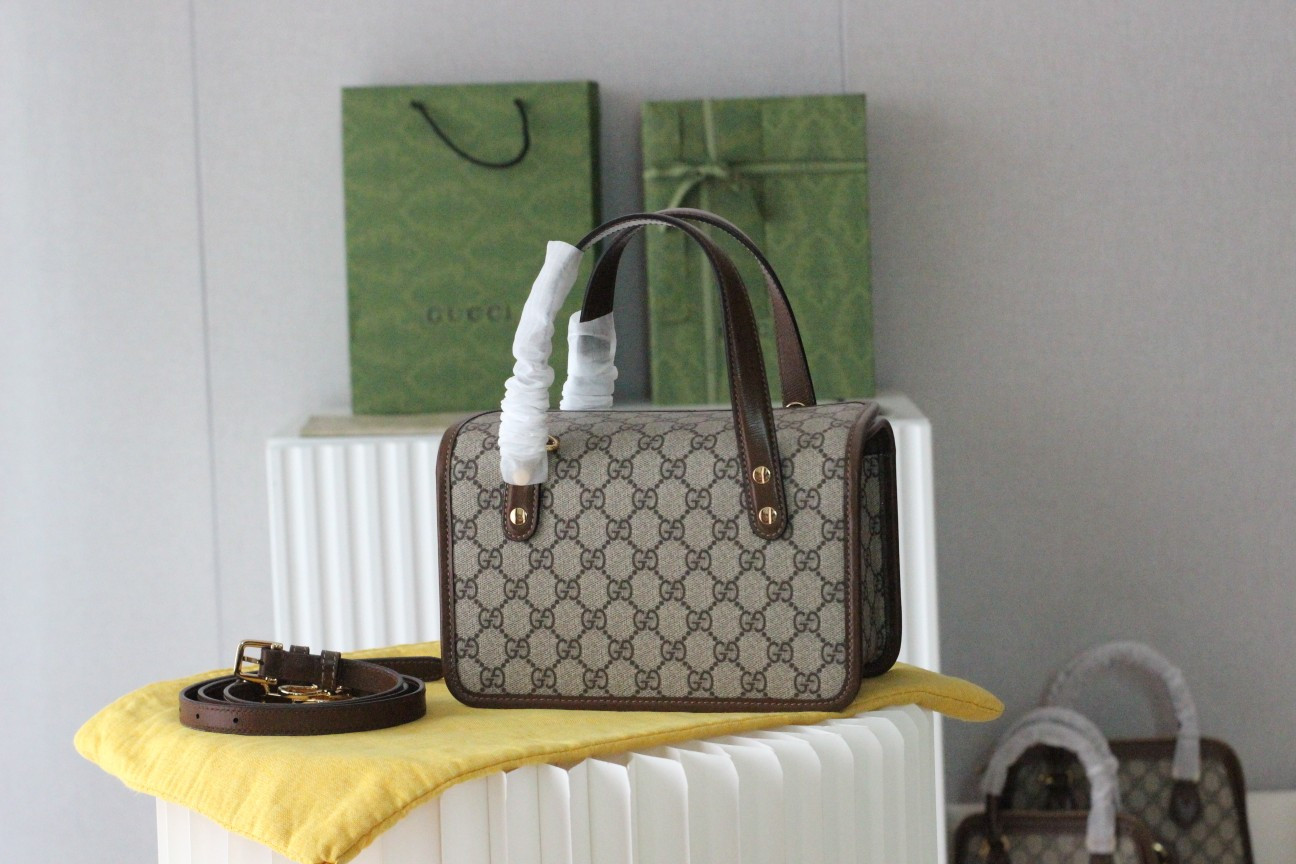 G*u*i horsebit 1955 bag