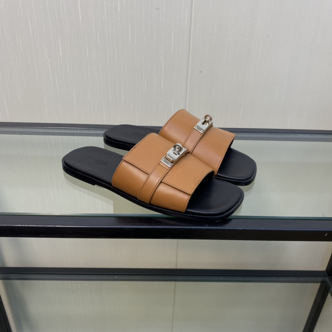 HERMES KELLY LOCK SLIPPERS
