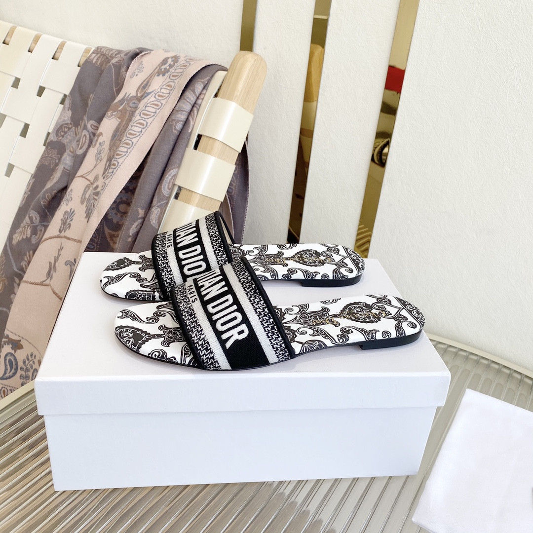 Dior Slippers