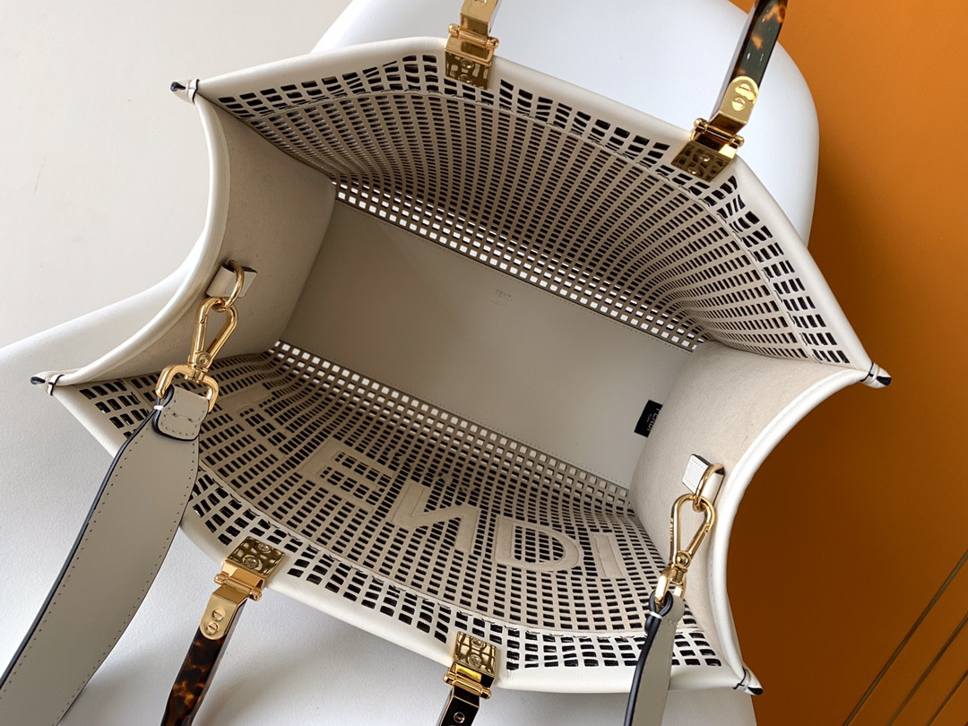 FENDI SUNSHINE SHOPPER TOTE