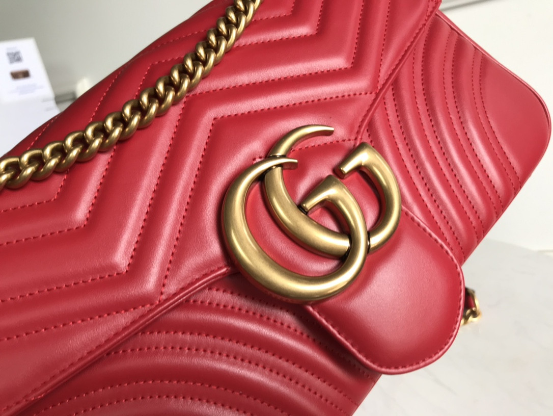 G*u*i gg marmont bag