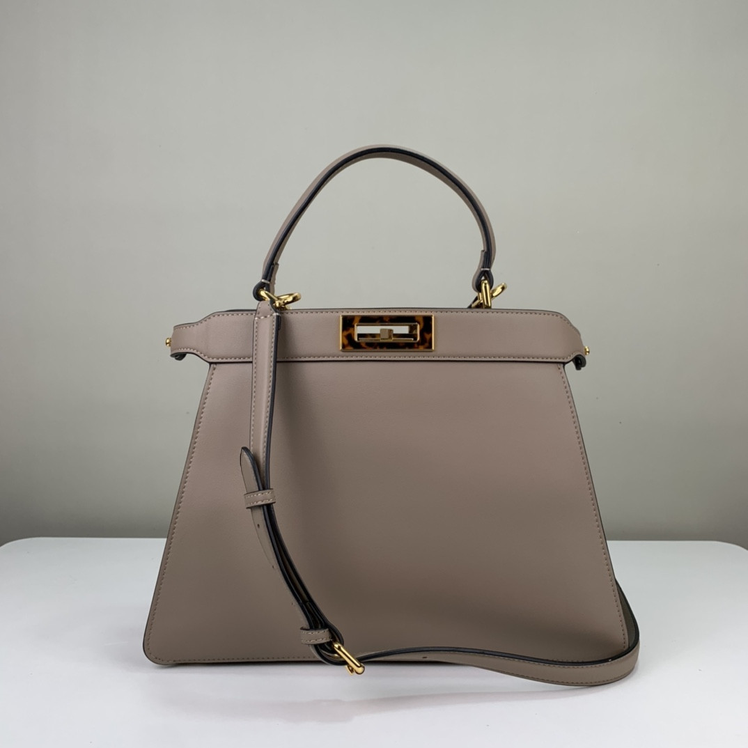 Fendi Peekaboo Iseeu Medium Bag