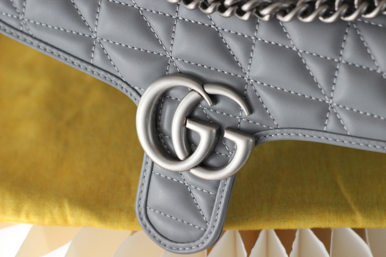 G*u*i gg marmont bag