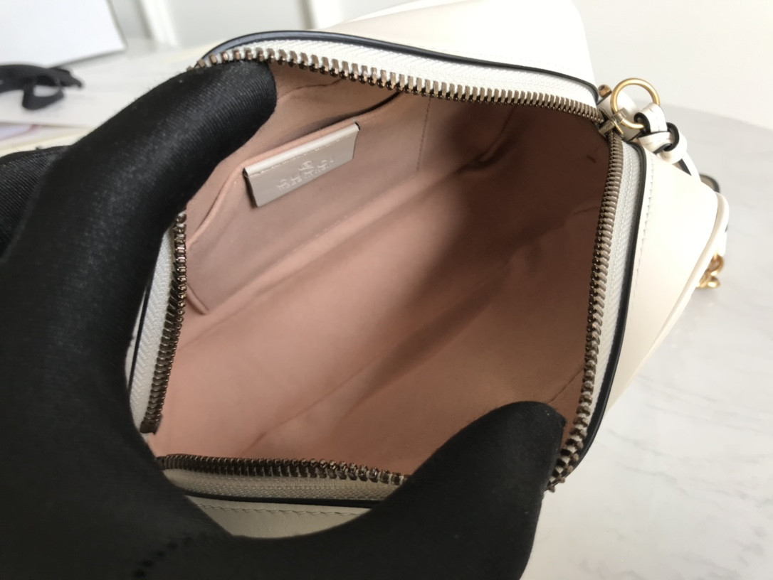 G*u*i gg marmont bag