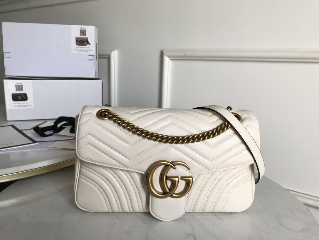 G*u*i gg marmont bag