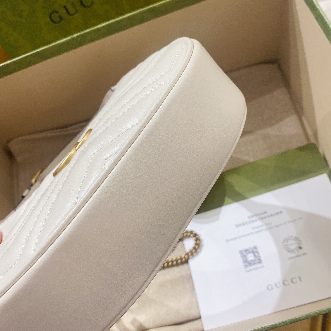 G*u*i gg marmont bag