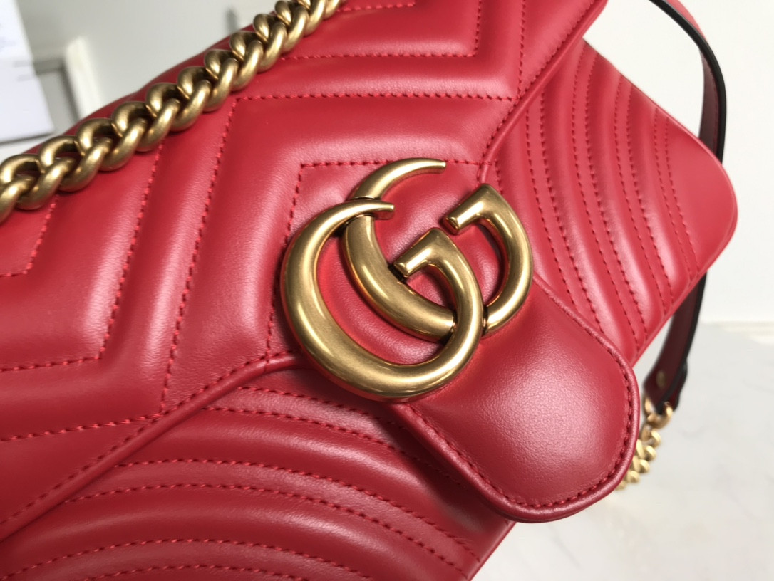 G*u*i gg marmont bag