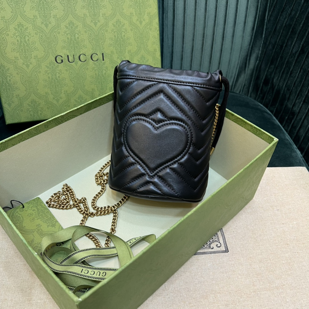 G*u*i gg marmont bag