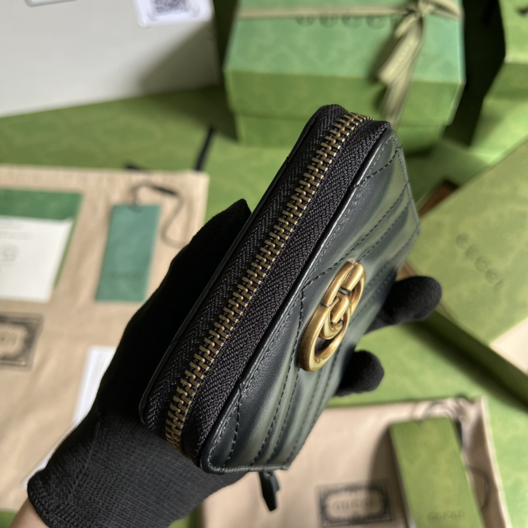 G*u*i gg marmont bag