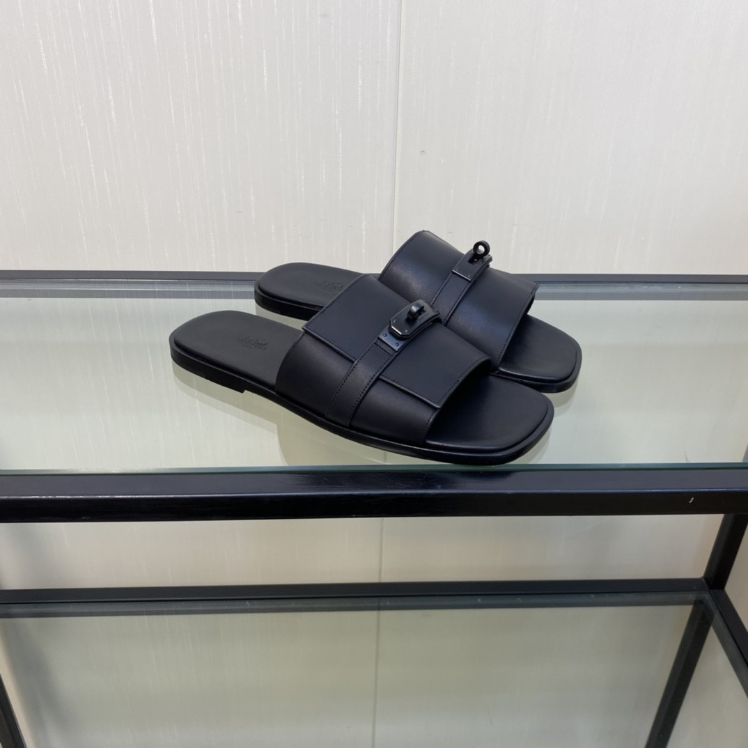 HERMES KELLY LOCK SLIPPERS