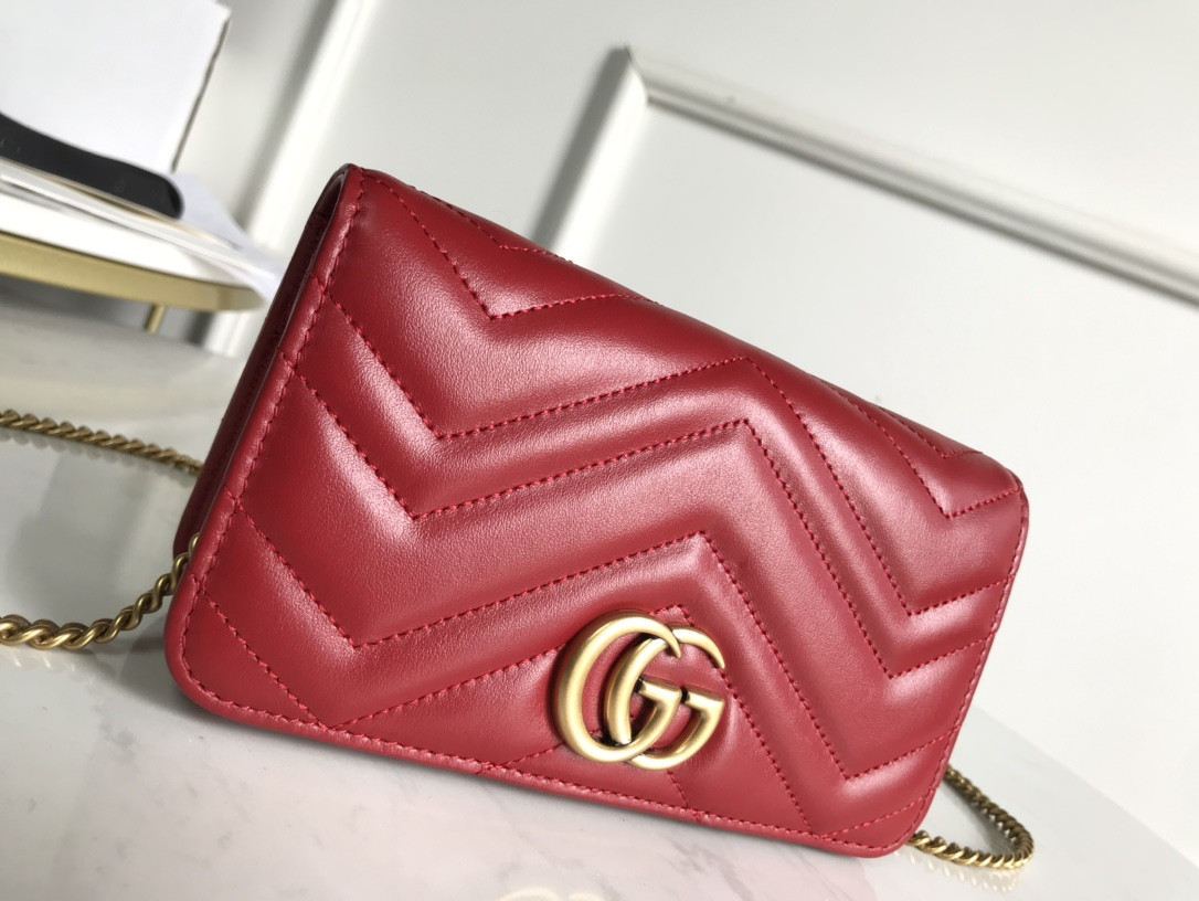 G*u*i gg marmont bag
