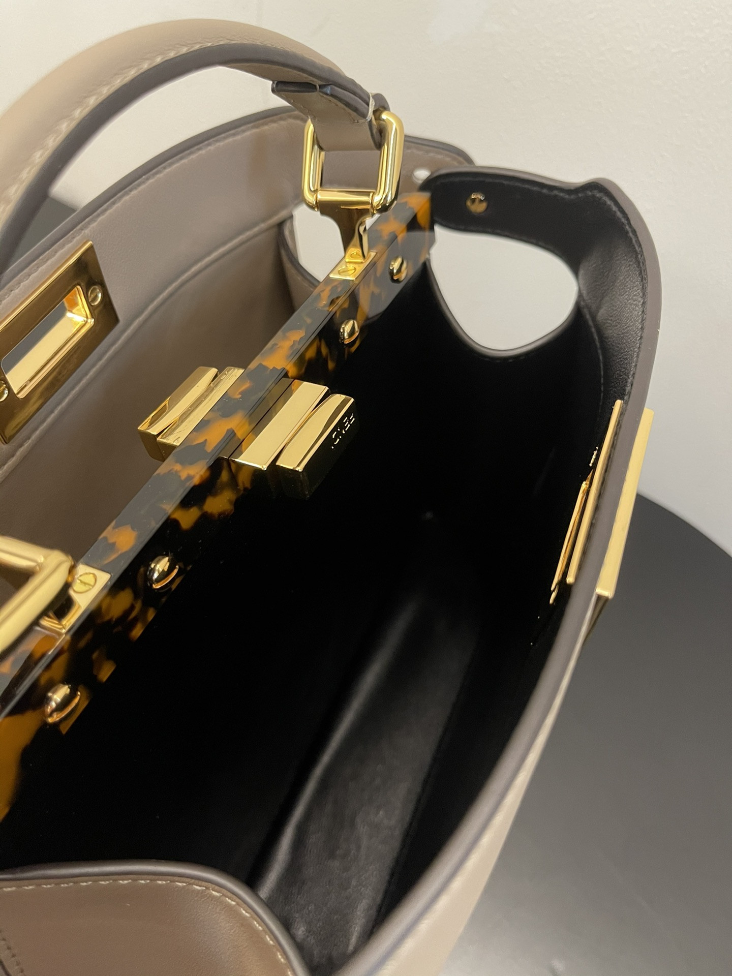 Fendi Peekaboo Iseeu Small