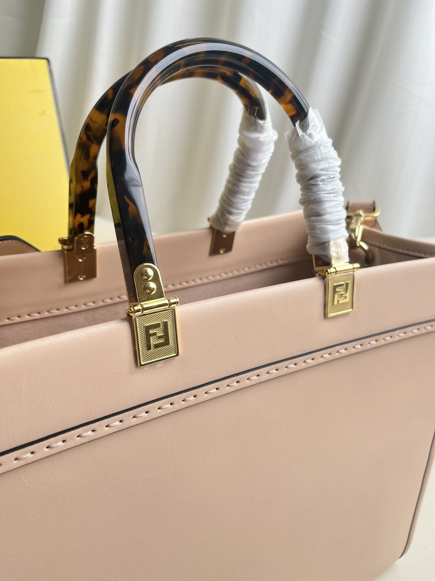 FENDI SUNSHINE TOTE