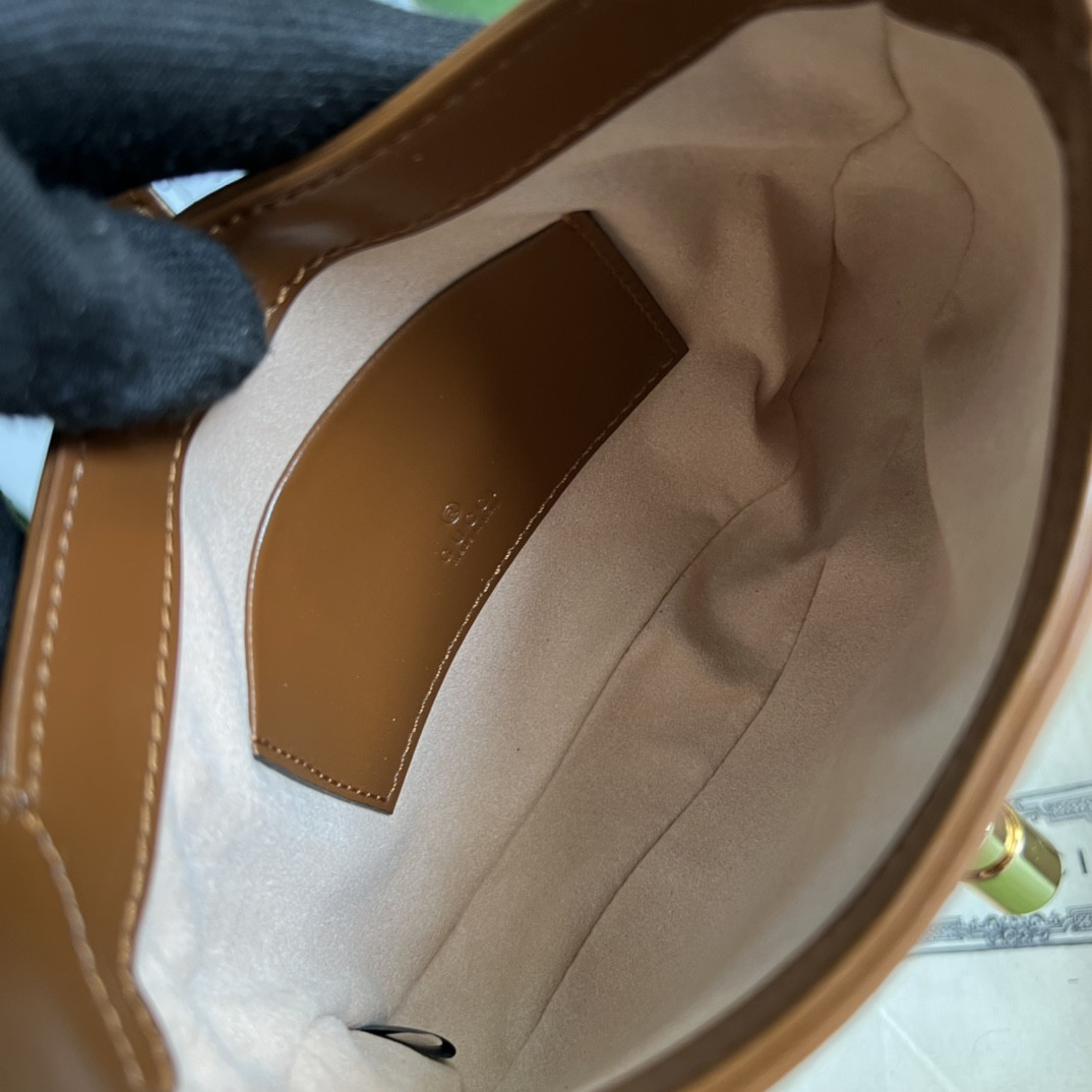 G*u*i jackie 1961 bag