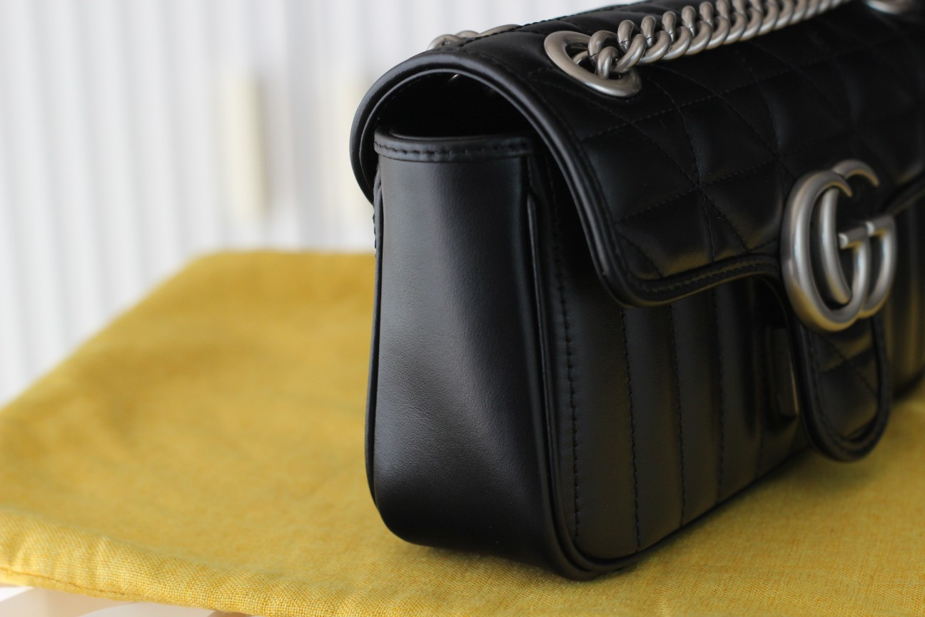 G*u*i gg marmont bag