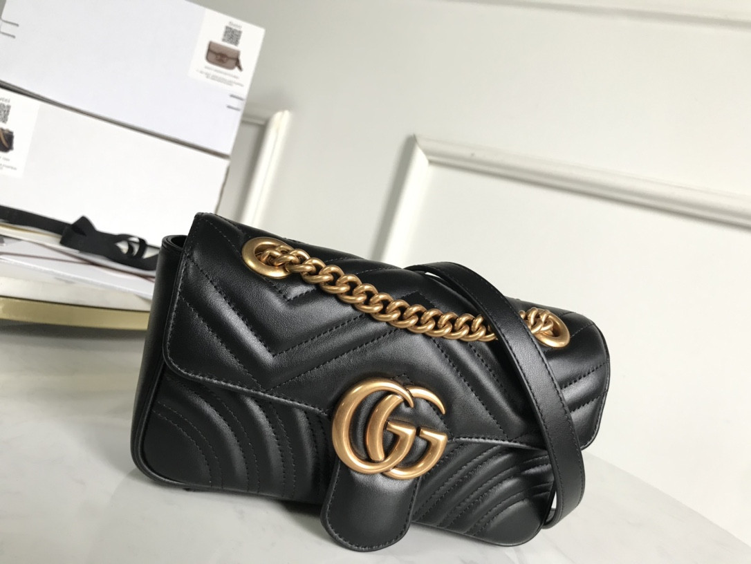 G*u*i gg marmont bag