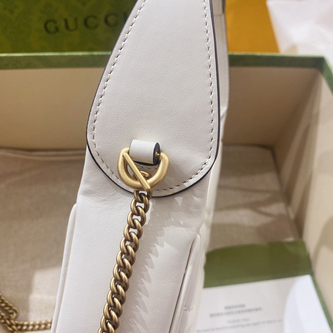 G*u*i gg marmont bag