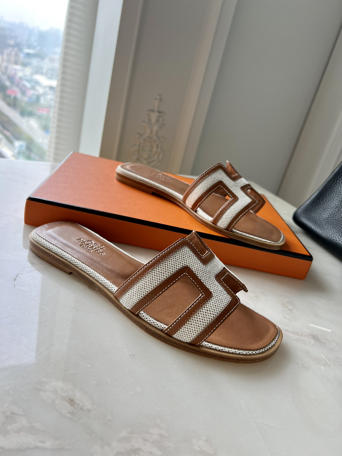 Hermes Oran Slippers