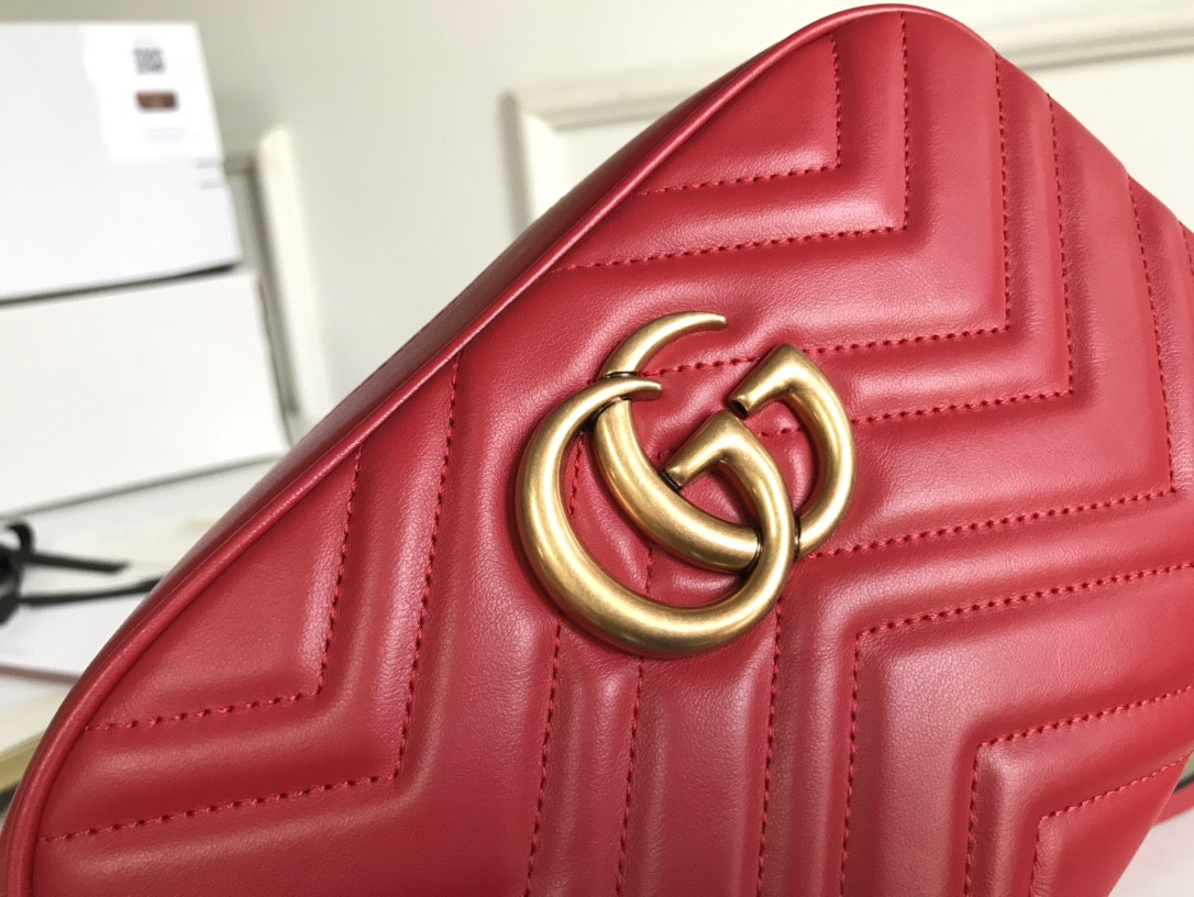 G*u*i gg marmont bag