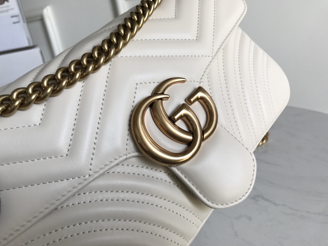 G*u*i gg marmont bag