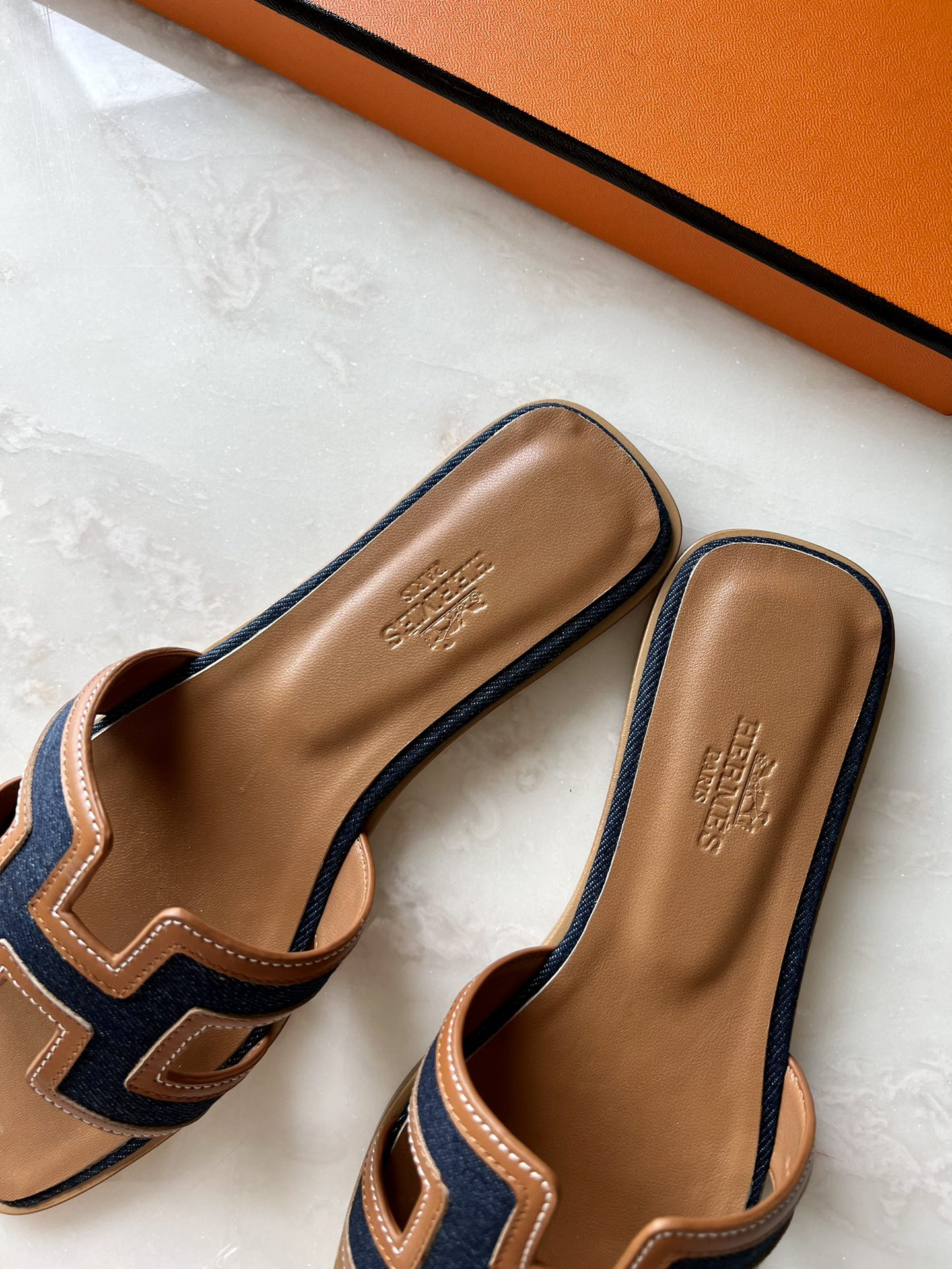 Hermes Oran Slippers